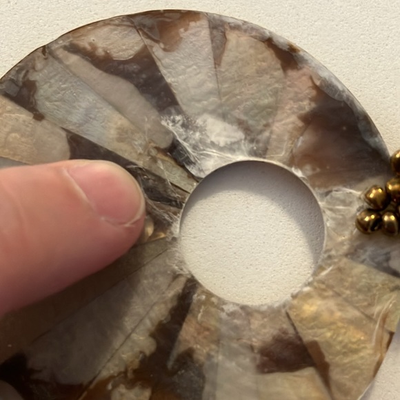 Gold Beaded Dangling Shell Necklace - Picture 7 of 7